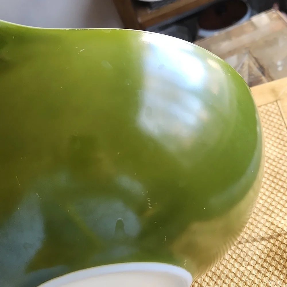 Pyrex 444 Avacado Green Verde Mixing Bowl 4 Quart Made In USA